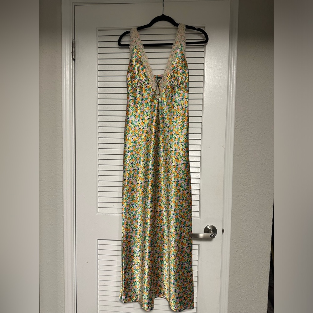 Floral dress